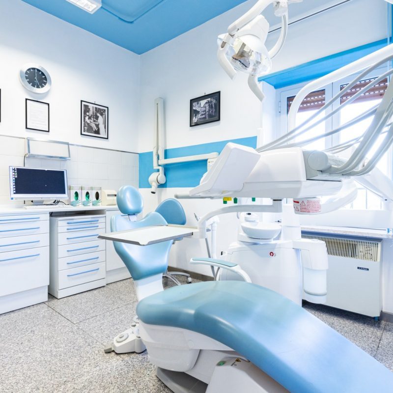 Sala trattamento presso lo studio iDentisti